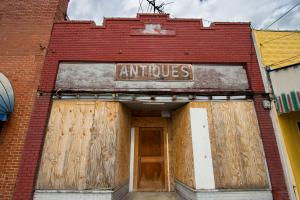 Antiques - Luling, TX